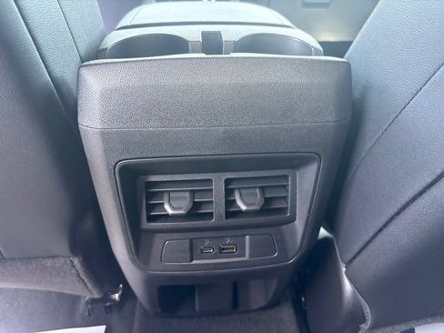 Used 2025 Chevrolet Colorado LT w/ LT Convenience Package AWD/4WD image 33