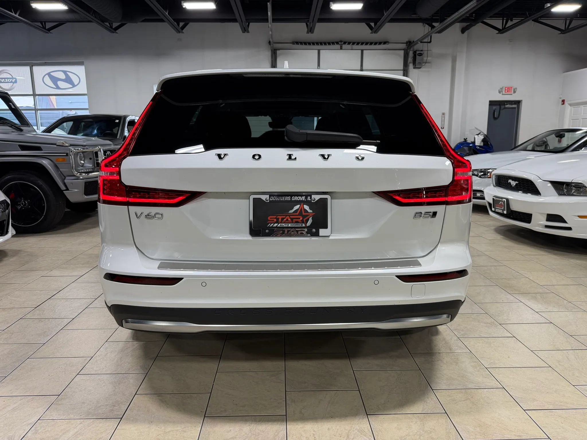 Used 2025 Volvo V60 B5 Cross Country Ultra w/ Protection Package Premier AWD/4WD image 5
