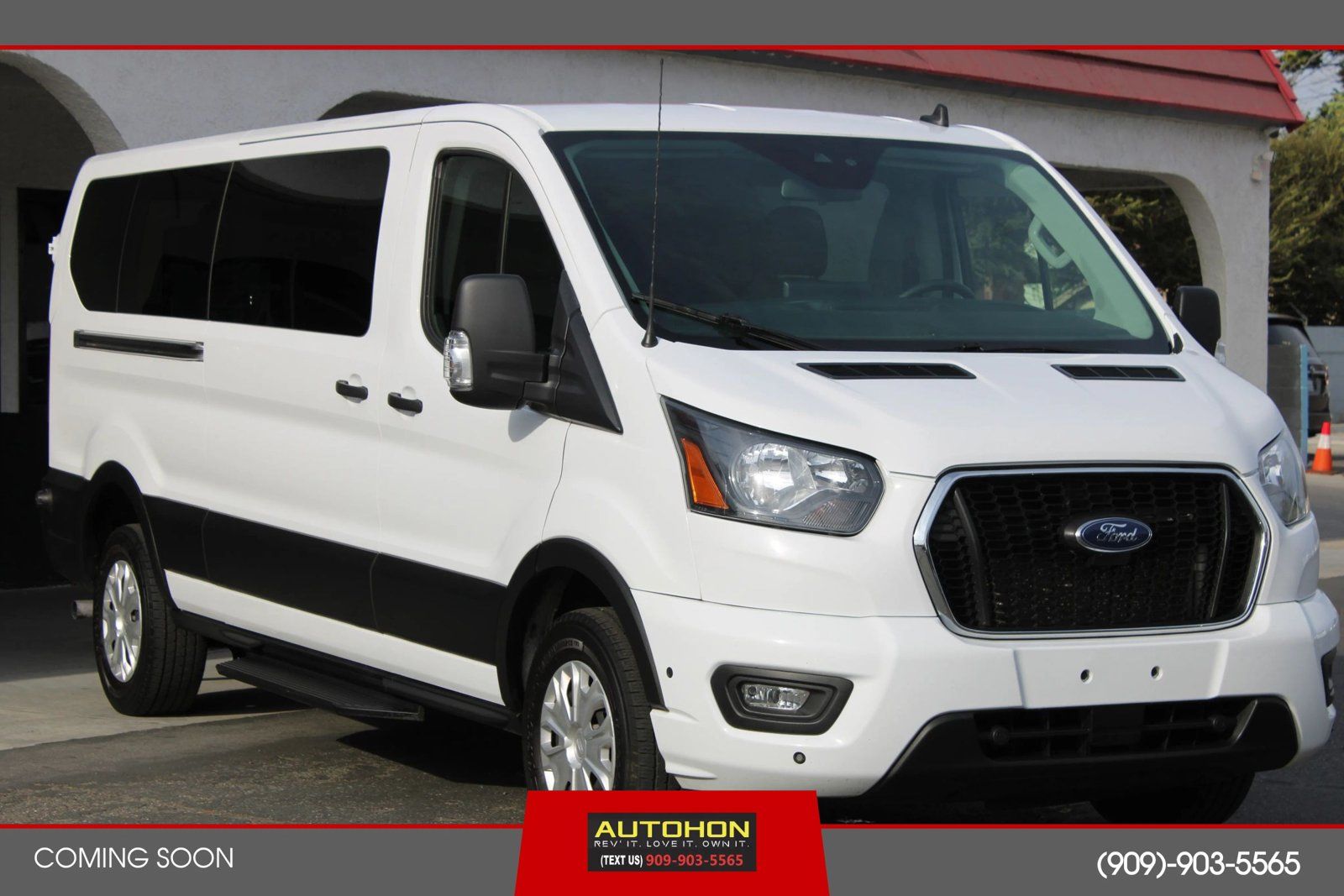 Used 2024 Ford Transit 350 XLT RWD image 3