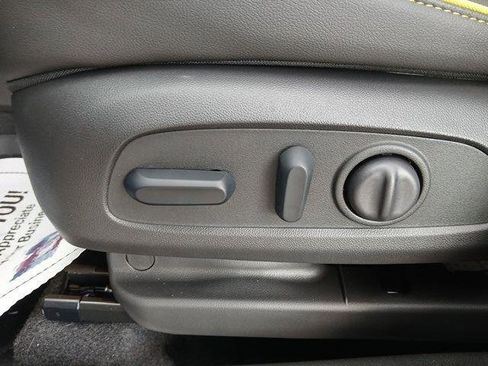 New 2025 Chevrolet TrailBlazer ACTIV w/ Convenience Package image 22