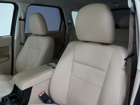 Used 2009 Ford Escape Limited FWD image 11