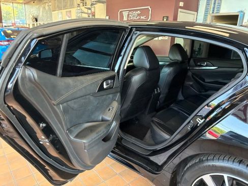 Used 2021 Nissan Maxima 3.5 SV w/ Floor Mat Group FWD image 24