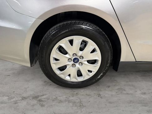 Used 2020 Ford Fusion S FWD image 30