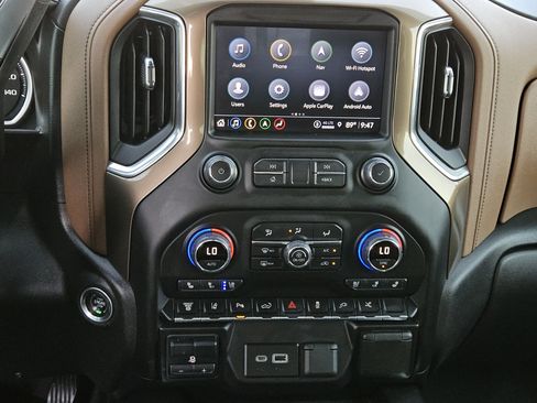 Used 2022 Chevrolet Silverado 3500 High Country w/ Safety Package II AWD/4WD image 13