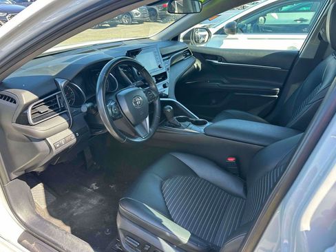 Used 2024 Toyota Camry SE image 13