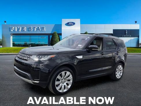 Used 2018 Land Rover Discovery HSE AWD/4WD image 3