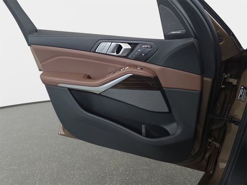 Used 2019 BMW X7 xDrive40i image 29