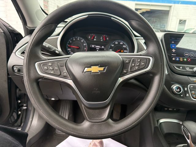 Used 2023 Chevrolet Malibu LT FWD image 14