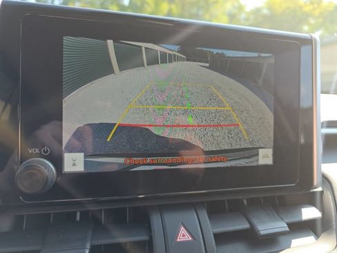 Certified 2025 Toyota RAV4 XLE AWD/4WD image 22