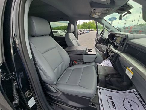 Used 2025 Ford F350 XL image 24