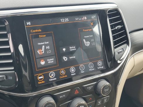 Used 2020 Jeep Grand Cherokee Limited w/ Premium Lighting Group image 21