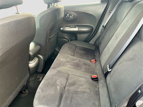 Used 2013 Nissan Juke SV image 23