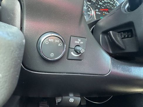 Used 2012 Chevrolet Express 3500 image 8