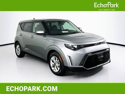 Used 2024 Kia Soul LX w/ Option Group 015