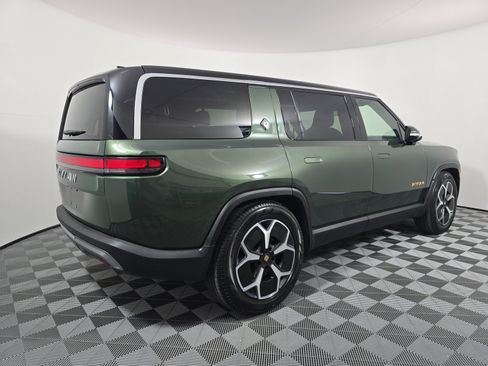 Used 2024 Rivian R1S Adventure AWD/4WD image 5
