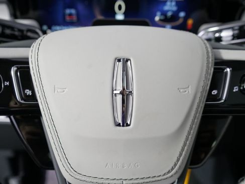 New 2026 Lincoln Aviator Reserve AWD/4WD image 35