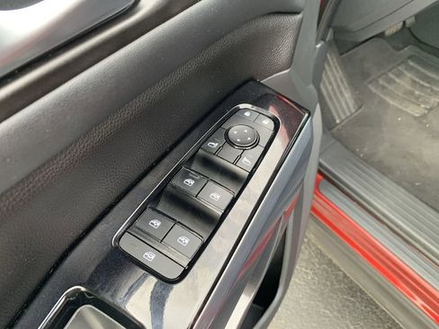 Used 2022 Nissan Pathfinder SL image 15