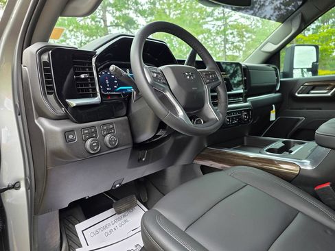 New 2026 Chevrolet Silverado 2500 LT w/ Trail Boss Package AWD/4WD image 17
