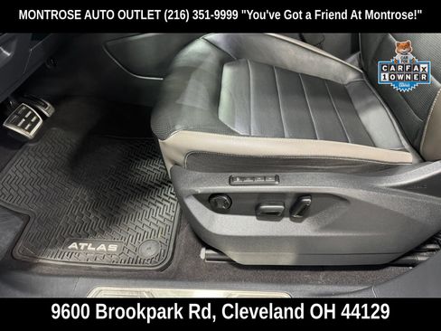 Used 2022 Volkswagen Atlas SEL Premium AWD/4WD image 16