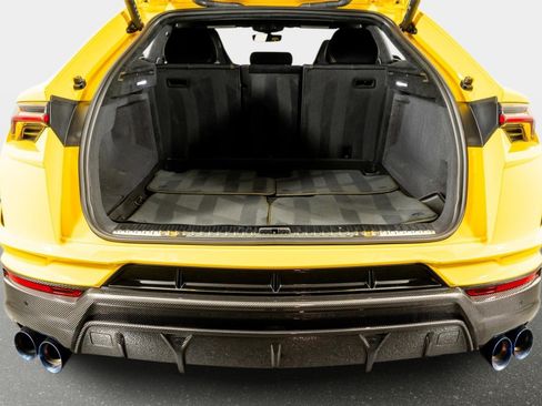 Used 2023 Lamborghini Urus Performante image 56