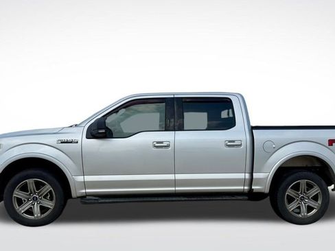Used 2018 Ford F150 XLT w/ Equipment Group 302A Luxury image 5