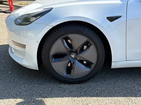 Used 2019 Tesla Model 3 Long Range AWD/4WD image 9