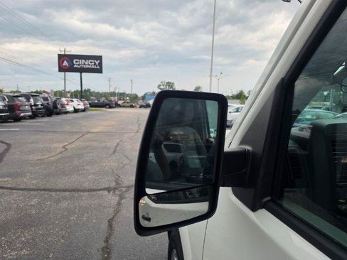 Used 2021 Nissan NV 2500 SV RWD image 30