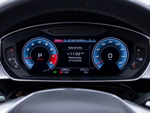 Used 2023 Audi S8 w/ S8 Executive Package AWD/4WD image 22