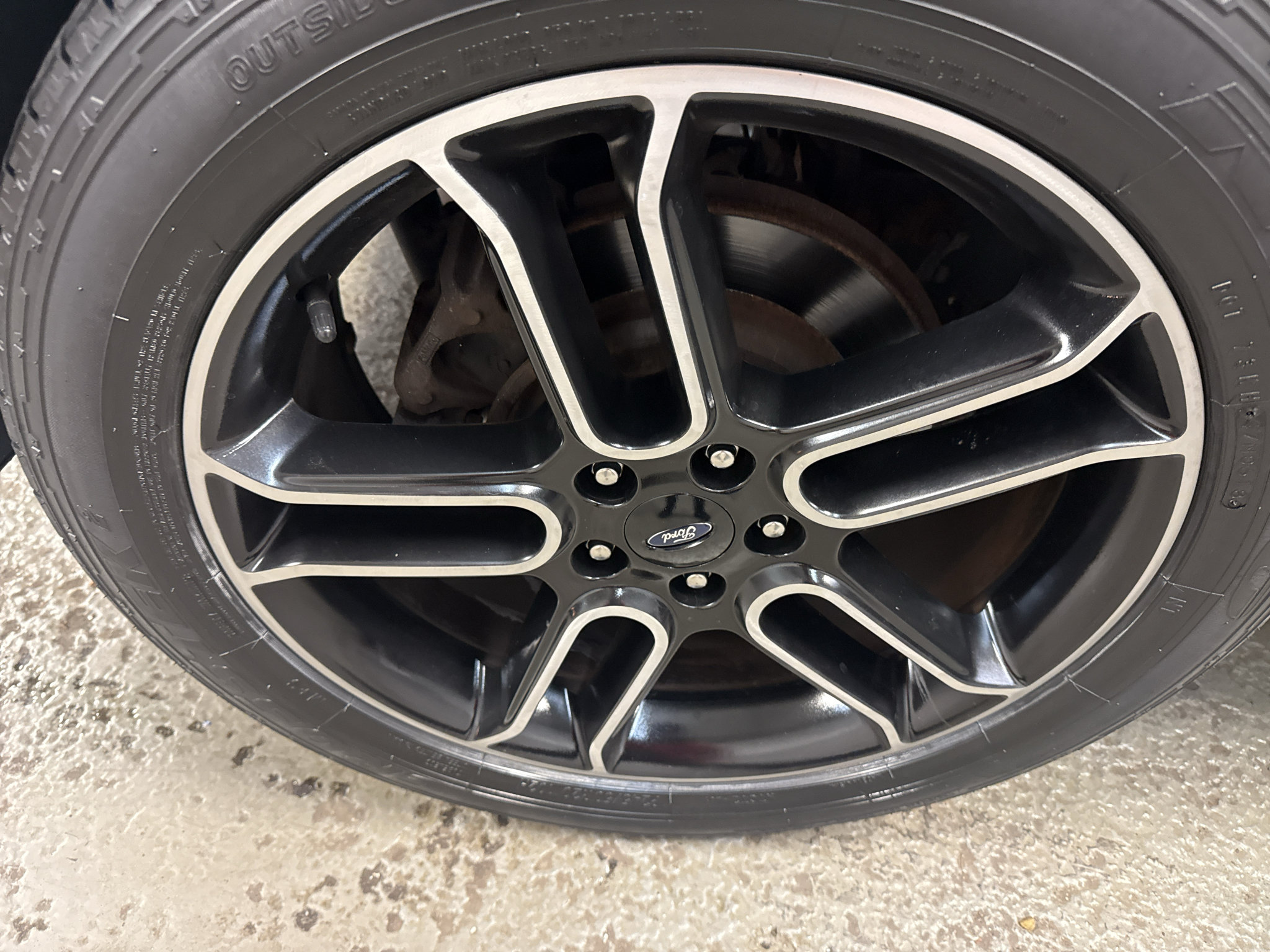 Used 2014 Ford Edge SEL w/ Equipment Group 204A FWD image 29