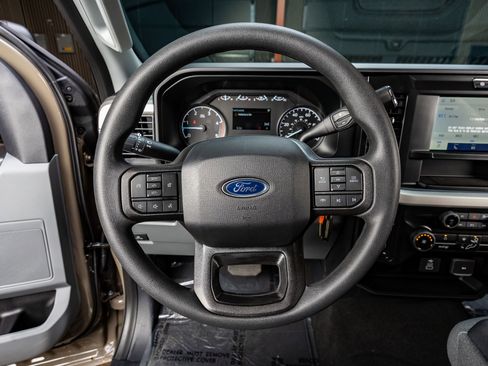 Used 2026 Ford F350 XLT w/ 360-Degree Camera Package image 19