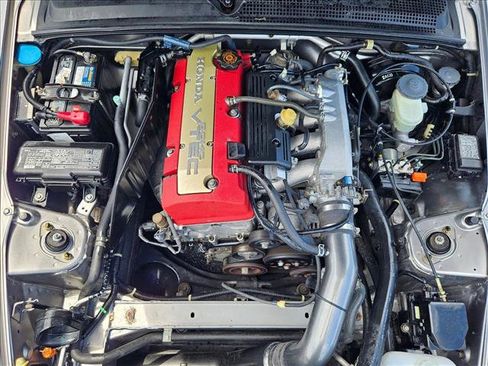 Used 2004 Honda S2000 image 21