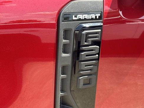 Used 2026 Ford F250 Lariat w/ Black Appearance Package AWD/4WD image 12