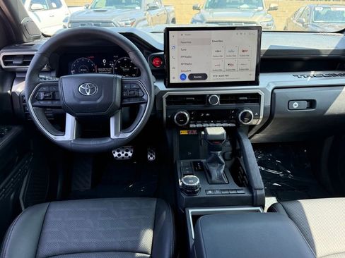 Used 2024 Toyota Tacoma TRD Sport w/ TRD Sport Premium Package AWD/4WD image 28