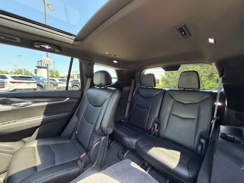 Used 2024 Cadillac XT6 Sport w/ Technology Package AWD/4WD image 27