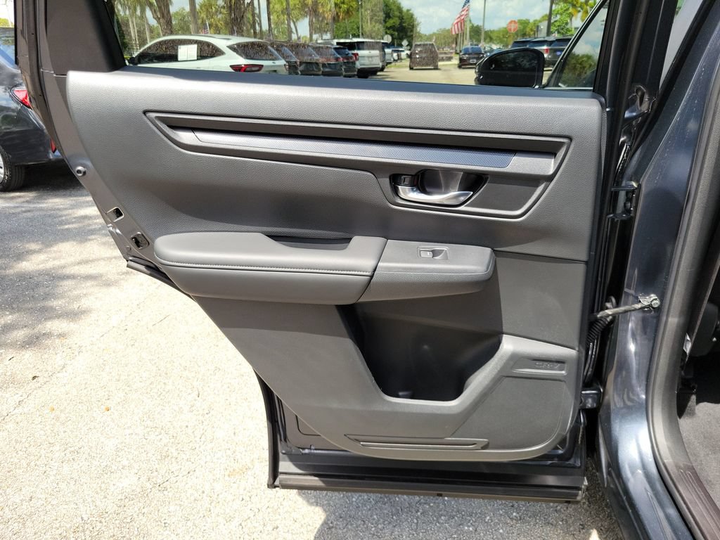Used 2024 Honda CR-V EX image 8