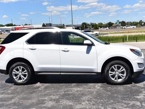 Used 2017 Chevrolet Equinox LT w/ Convenience Package FWD image 5