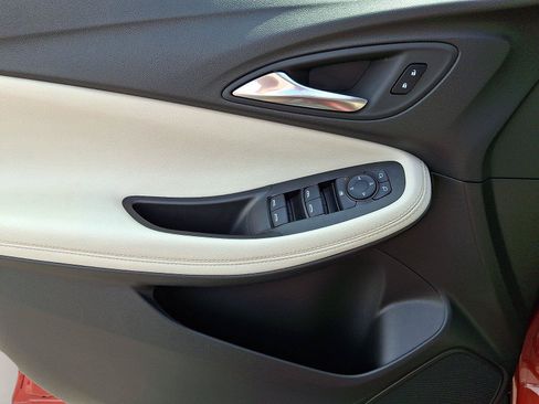 Used 2024 Buick Encore GX Sport Touring w/ Comfort Package FWD image 10