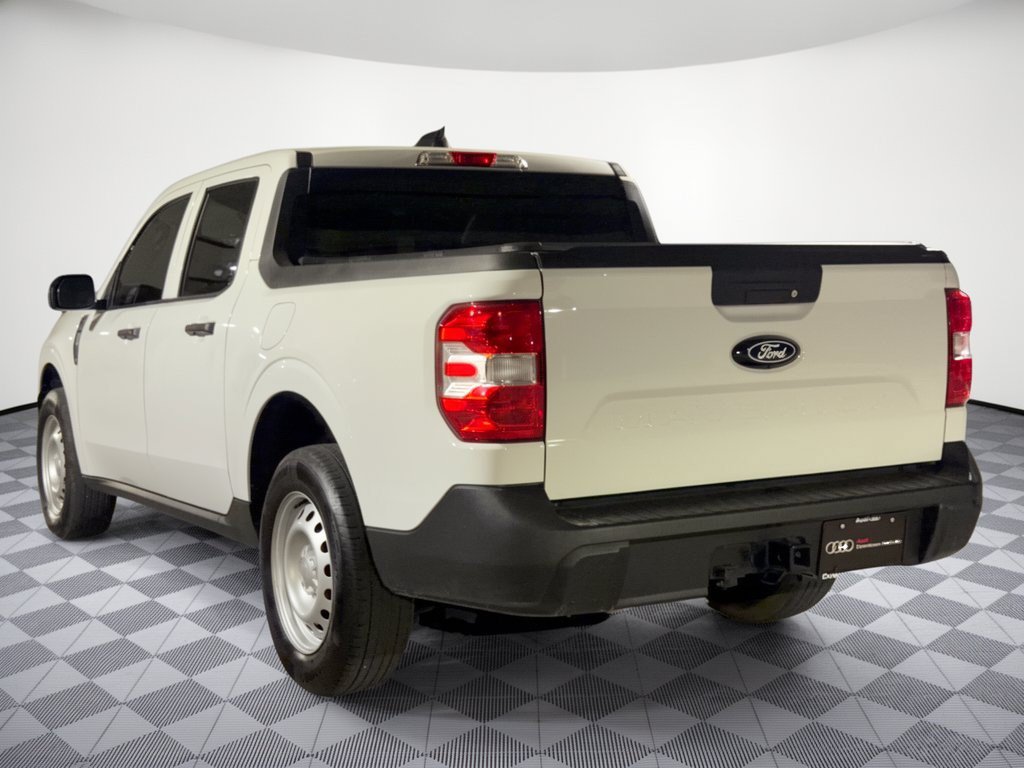 Used 2025 Ford Maverick XL FWD image 3