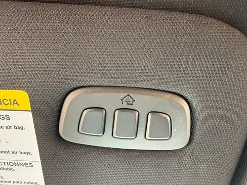 Used 2025 Ford Explorer Platinum w/ LUX Leather Package AWD/4WD image 25