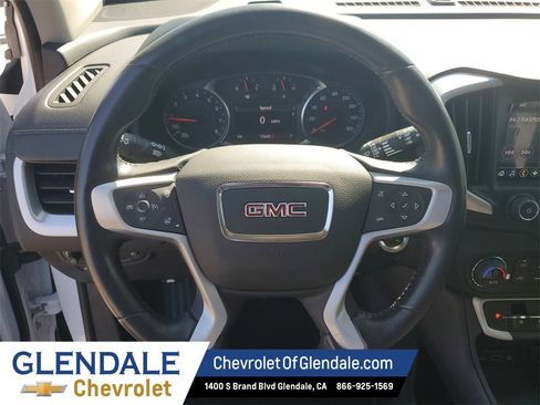 Used 2022 GMC Terrain SLT image 28