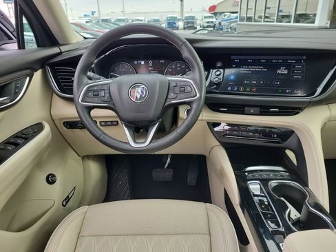 Used 2021 Buick Envision Avenir w/ Technology Package II image 12