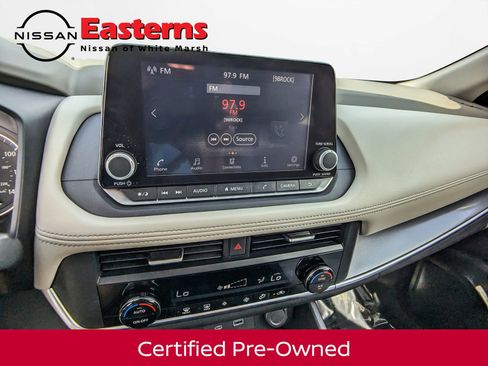 Used 2023 Nissan Rogue SV image 36