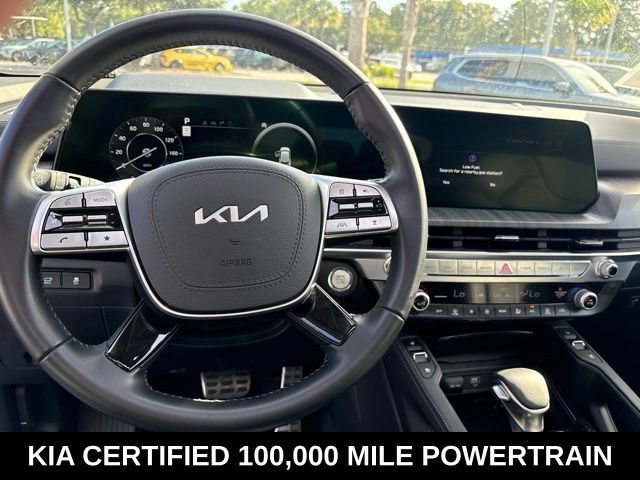 Certified 2025 Kia Telluride SX FWD image 13