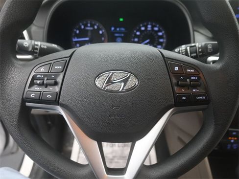 Used 2019 Hyundai Tucson SEL w/ Cargo Package image 18