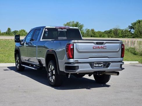 Used 2024 GMC Sierra 2500 Denali w/ Denali Reserve Package AWD/4WD image 5