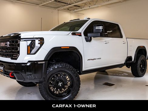 Used 2026 GMC Sierra 2500 AT4X AWD/4WD image 5
