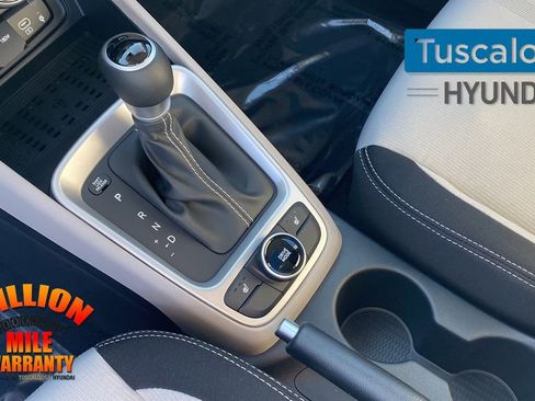 New 2026 Hyundai Venue SEL image 23