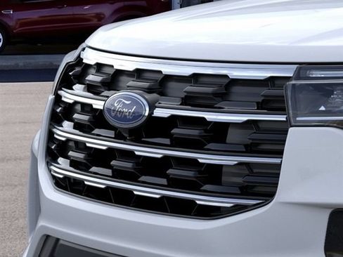 New 2026 Ford Explorer Active w/ Active Comfort Package RWD image 17