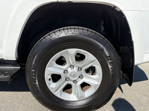 Used 2024 Toyota 4Runner SR5 image 43