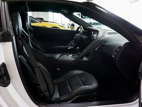 Used 2019 Chevrolet Corvette Z06 image 36